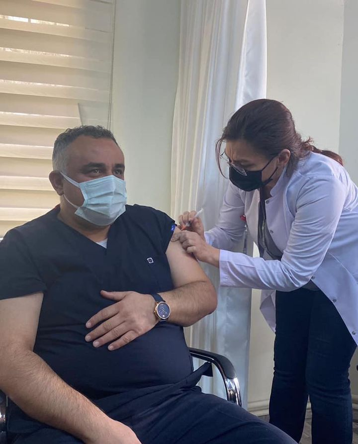 Yerli aşı TURKOVAC'ın Niğde Ömer Halisdemir Üniversitesi Eğitim ve Araştırma Hastanesinde uygulanmasına başlandı.